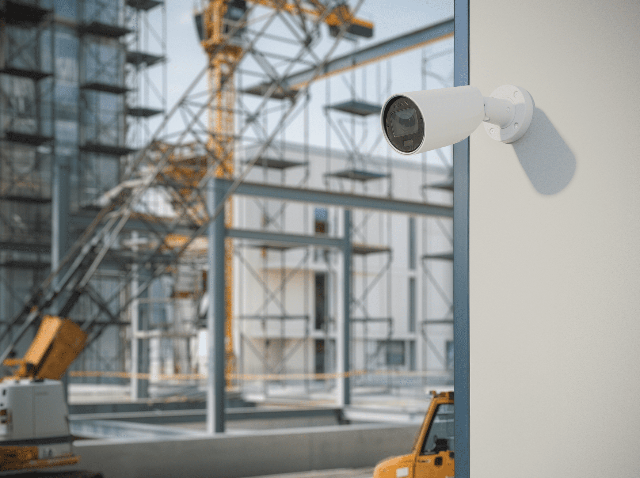 Lifestyle - Ajax BulletCam HLVF (5 Mp _ 8 Mp)-construction-area-white